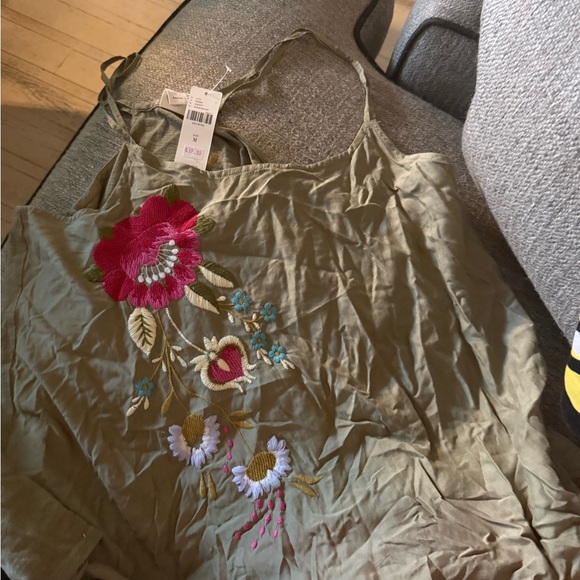 Anthropologie Green Embellished Camisole Sleeveless Scoop Neck - Picture 2 of 2